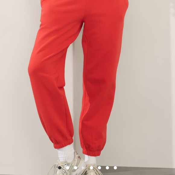 Athleta FOREVER FLEECE HIGH RISE JOGGER Cardinal Red - Picture 1 of 10